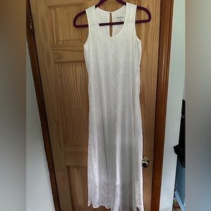 Calvin Klein white maxi dress lace spring size 2 NWOT